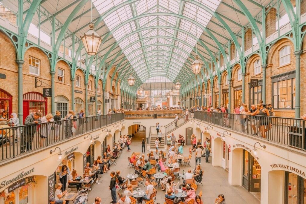 COVENT GARDEN IN LONDON