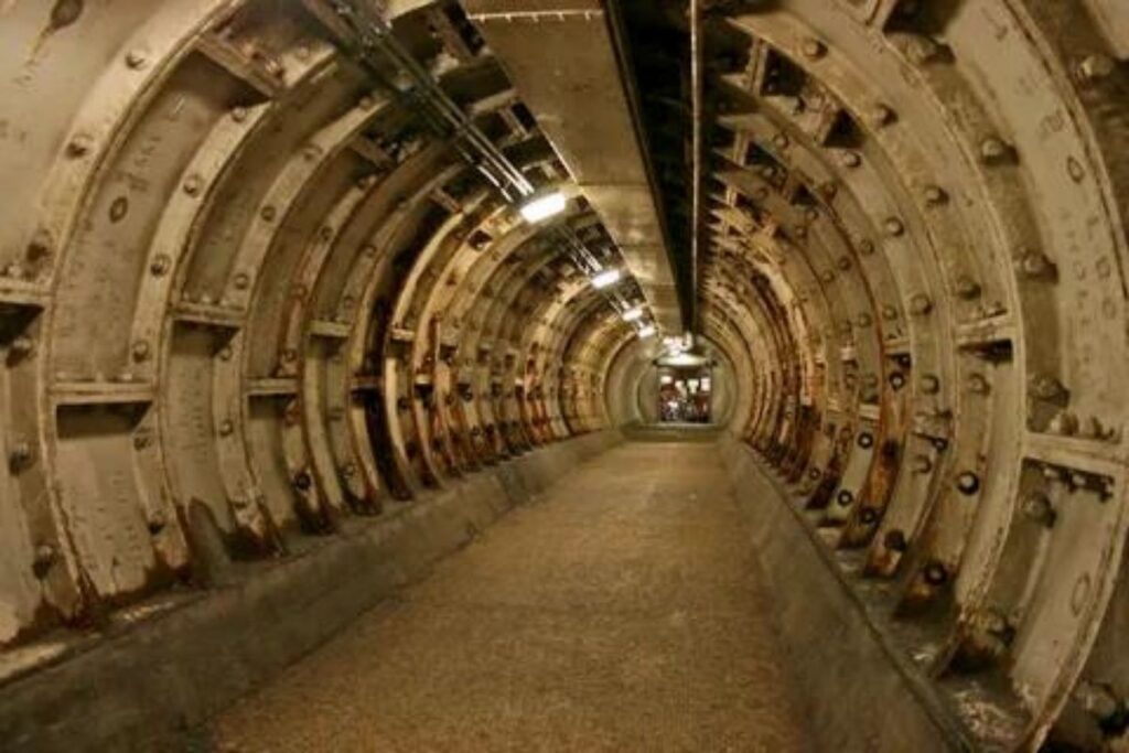 GREENWICH FOOT TUNNEL