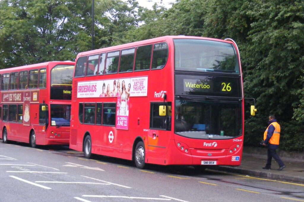 ROUTE 26 HACKNEY WICK WESTMINSTER CATHEDRAL OR VICTORIA