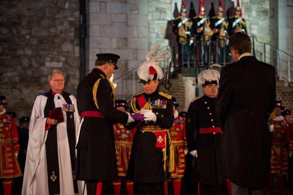 THE TOWER OF LONDON CEREMONY OF THE KEYS