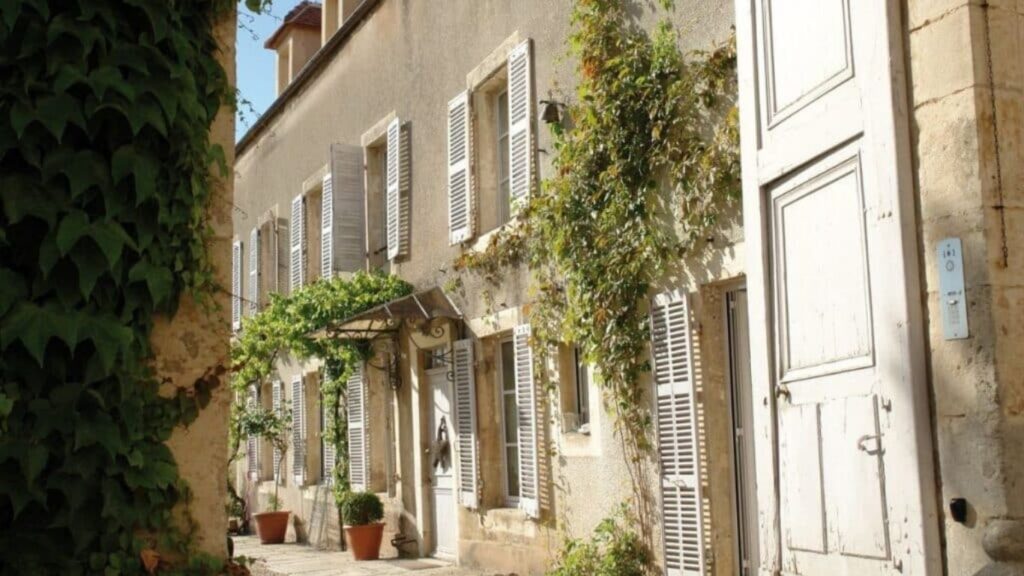 FLAVIGNY-SUR-OZERAIN WAS THE SETTING FOR THE MOVIE CHOCOLATE